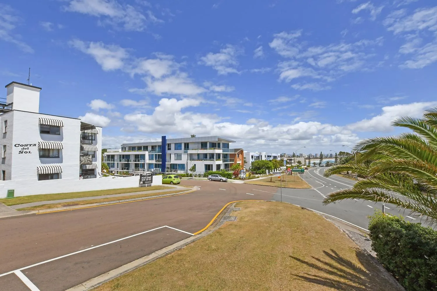 Coastal Chic Apartment - Mooloolaba And Alex アレクサンドラ・ヘッドランド 0*,  オーストラリア